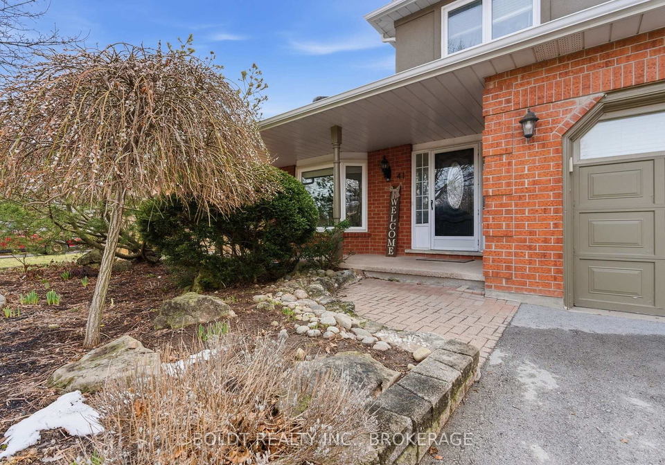 41-farmington-drive-st-catharines-ontario-x13153362