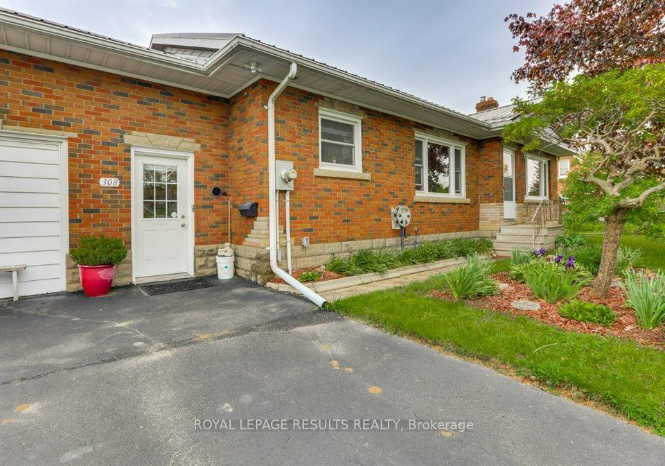 124623-simcoe-street-norwich-ontario-x13153420