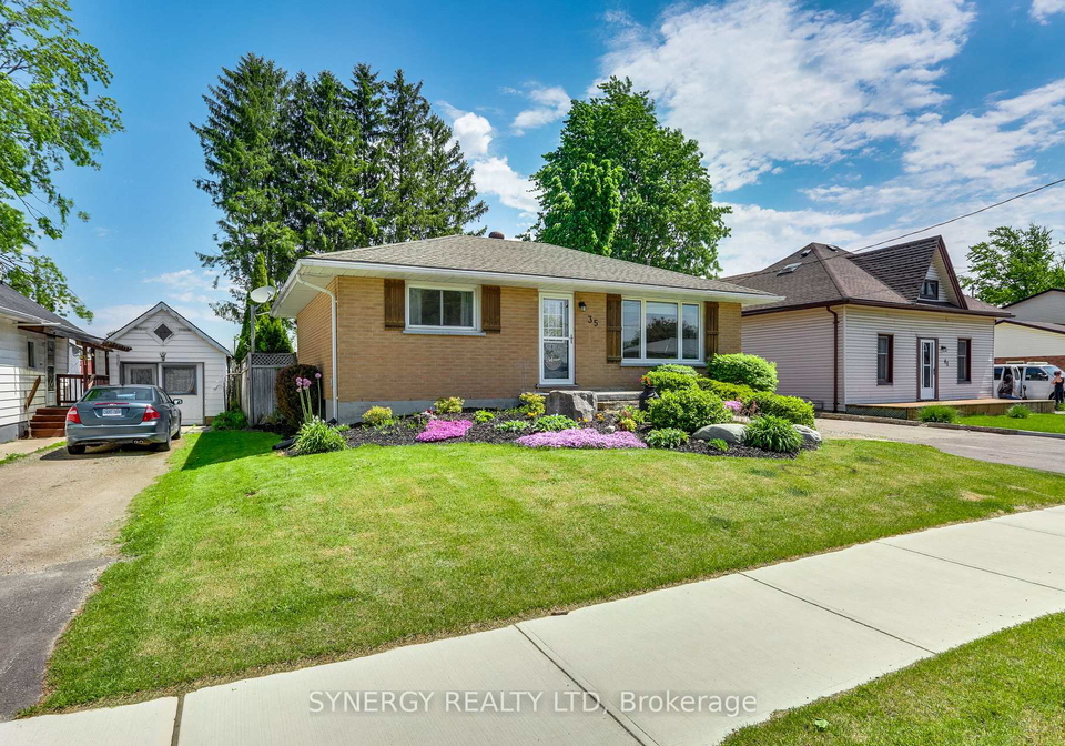 35-queen-street-strathroy-caradoc-ontario-x13153428