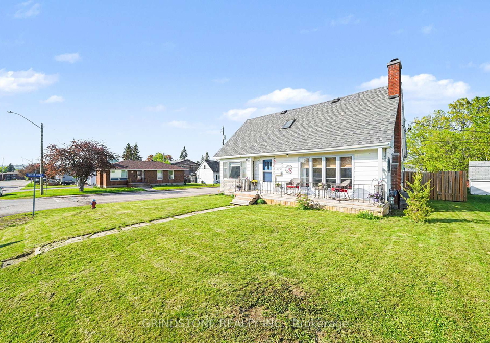 479-new-street-renfrew-ontario-x13153430