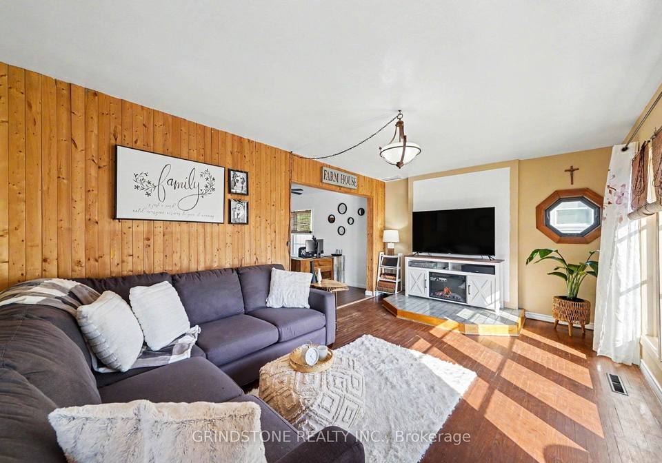 479-new-street-renfrew-ontario-x13153430