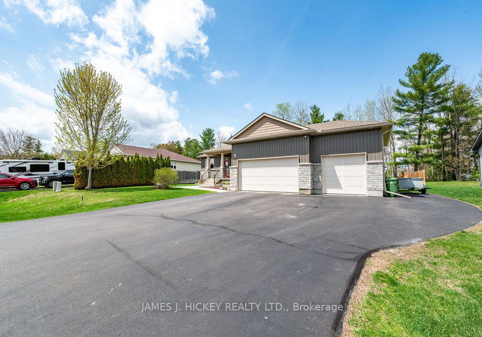 5-nick-street-petawawa-ontario-x13153436