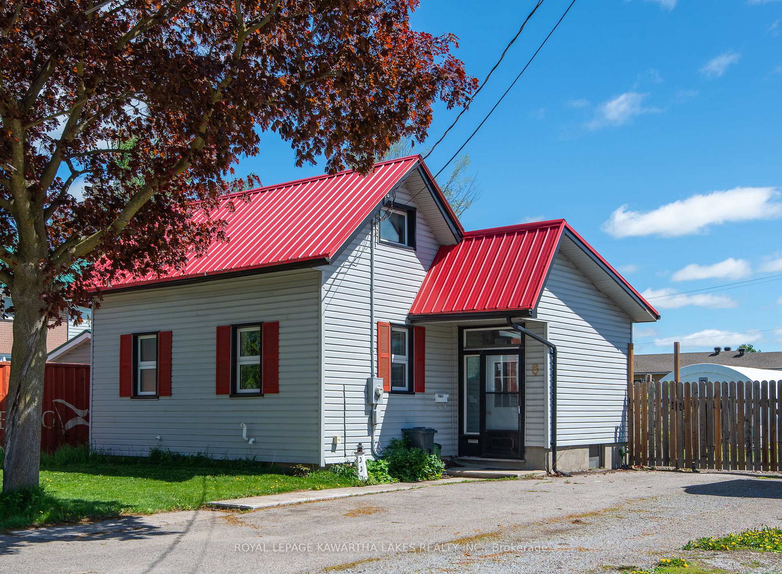 8-wolfe-street-kawartha-lakes-ontario-x13153464