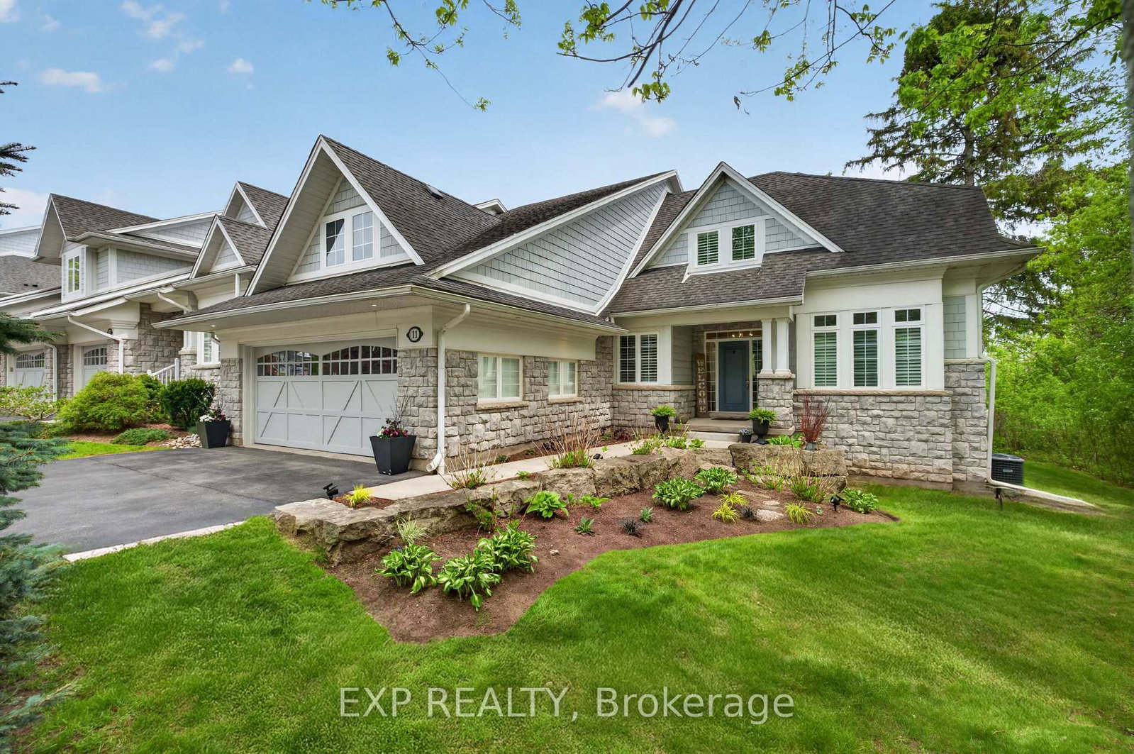 3-sims-estate-place-kitchener-ontario-x13153548