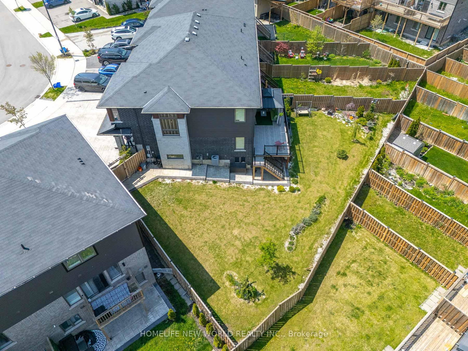 99-columbus-gate-hamilton-ontario-x13153730