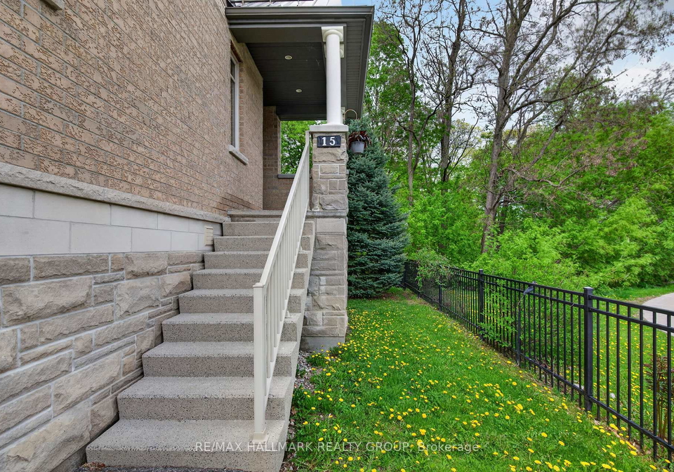 15-tadley-private-ottawa-ontario-x13153766