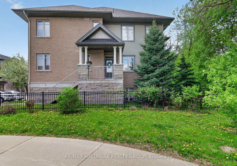 15-tadley-private-ottawa-ontario-x13153766