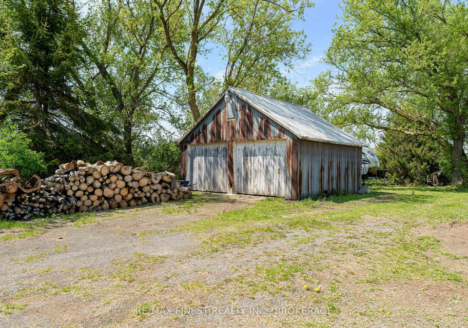 47-taylor-road-w-front-of-leeds-seeleys-bay-ontario-x13153832