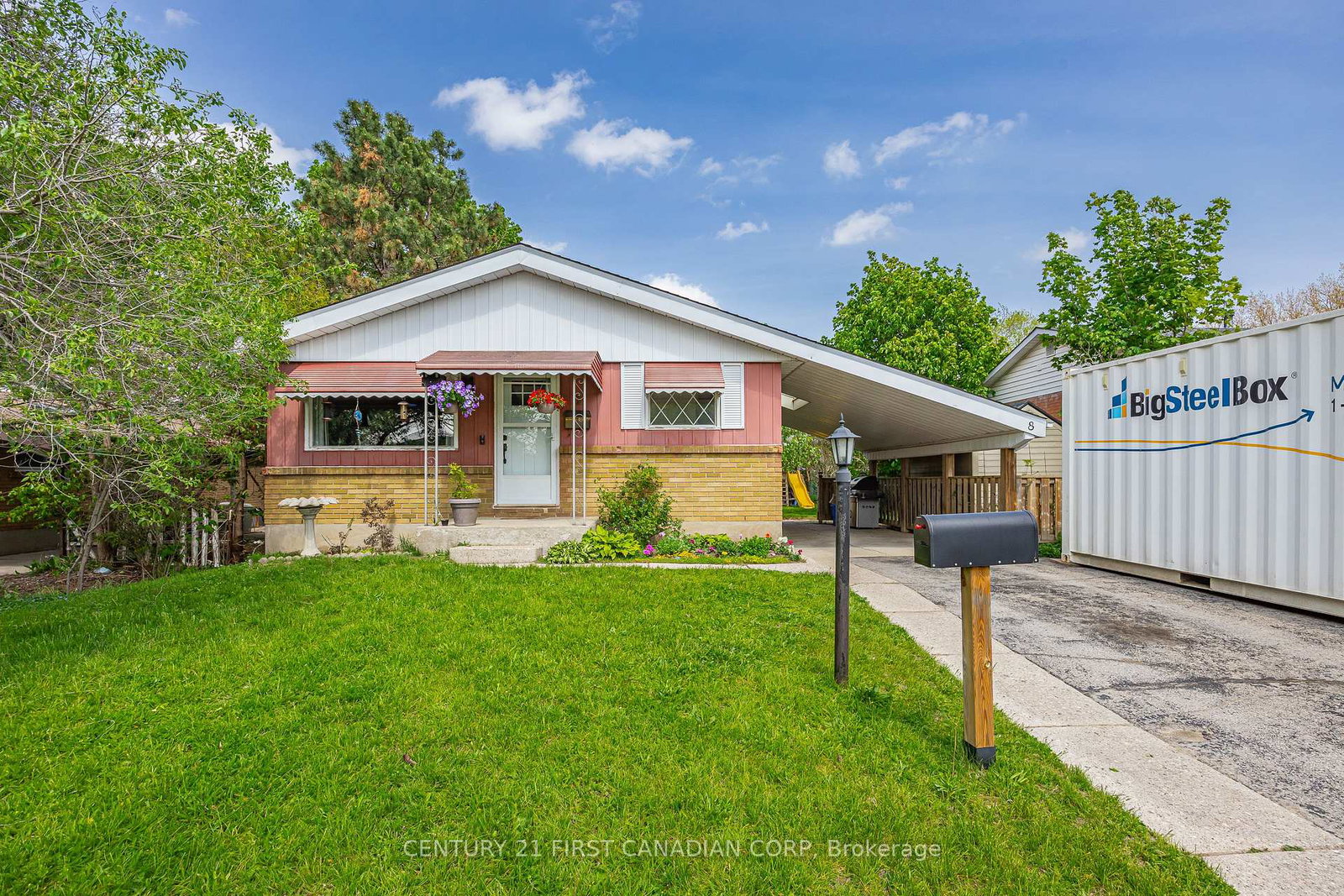 8-kenwood-crescent-london-east-ontario-x13153894