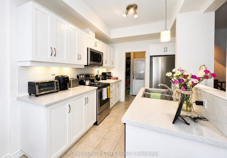 25-marr-lane-hamilton-ontario-x13154114