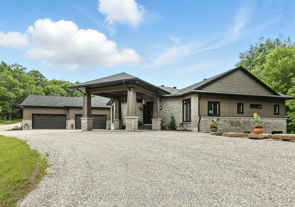 1155-ebbs-bay-road-drummondnorth-elmsley-ontario-x13154202