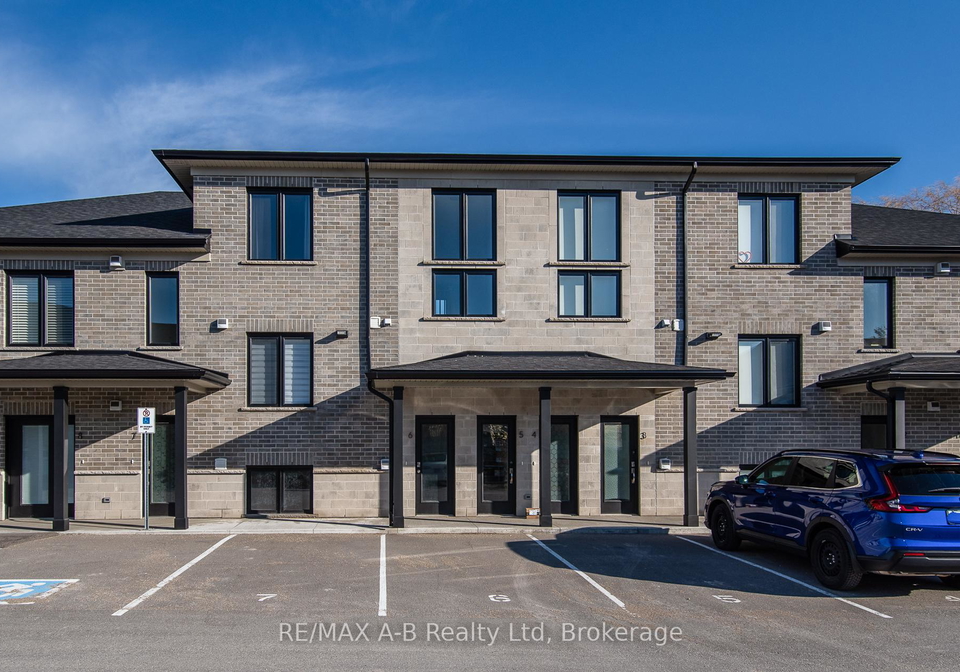 3202-vivian-line-37-lane-stratford-ontario-x13154484