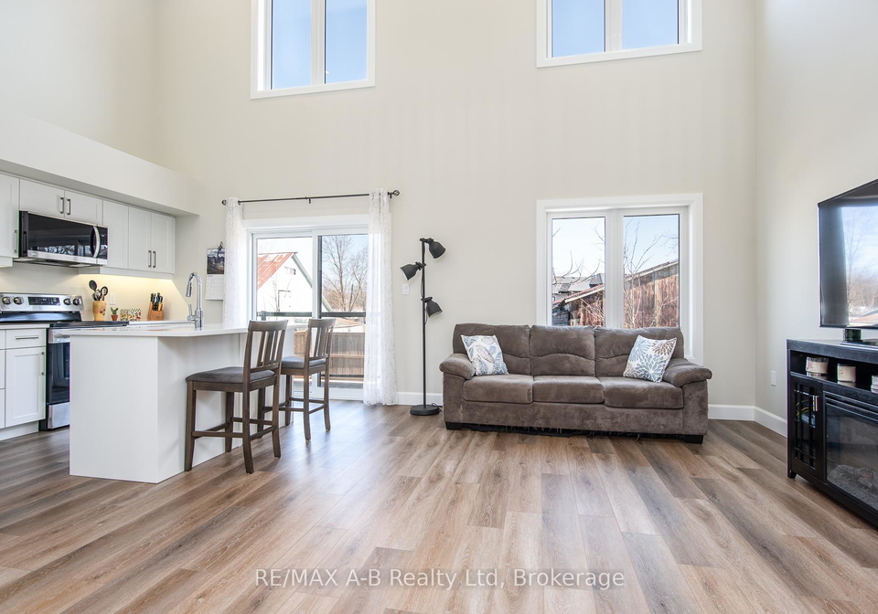 3202-vivian-line-37-lane-stratford-ontario-x13154484