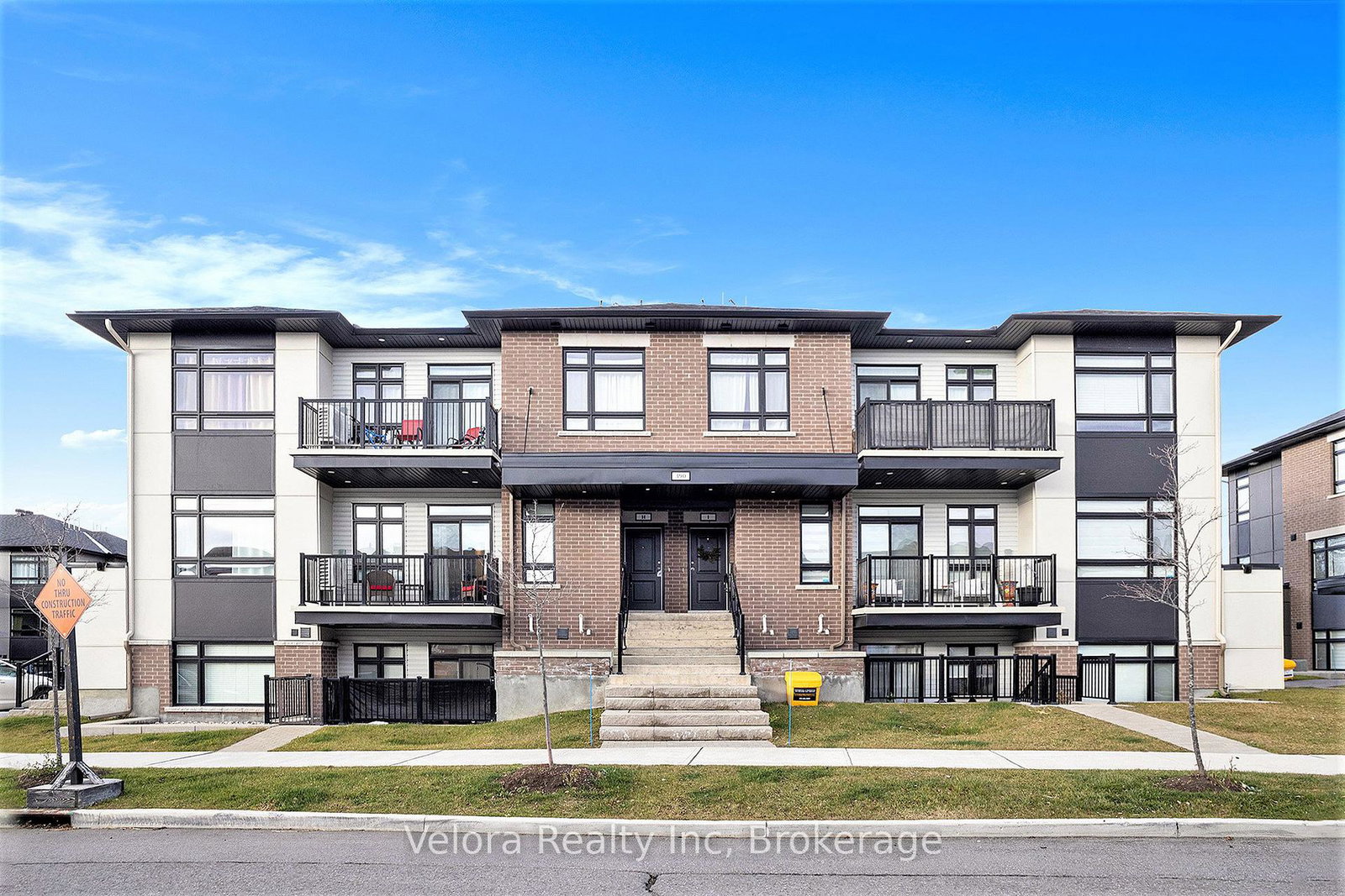 390-rolling-meadow-crescent-ottawa-ontario-x13154564