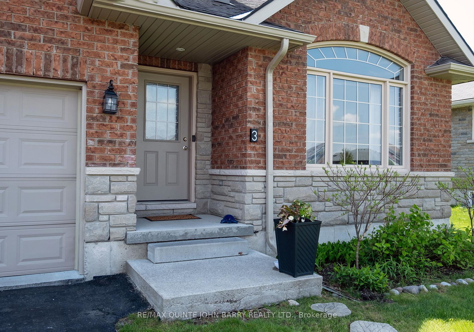 3-spencer-court-quinte-west-ontario-x13154596
