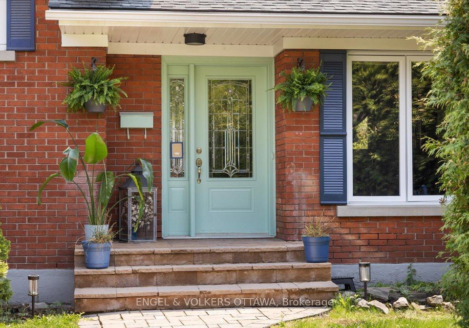 2057-alton-street-ottawa-ontario-x13154634