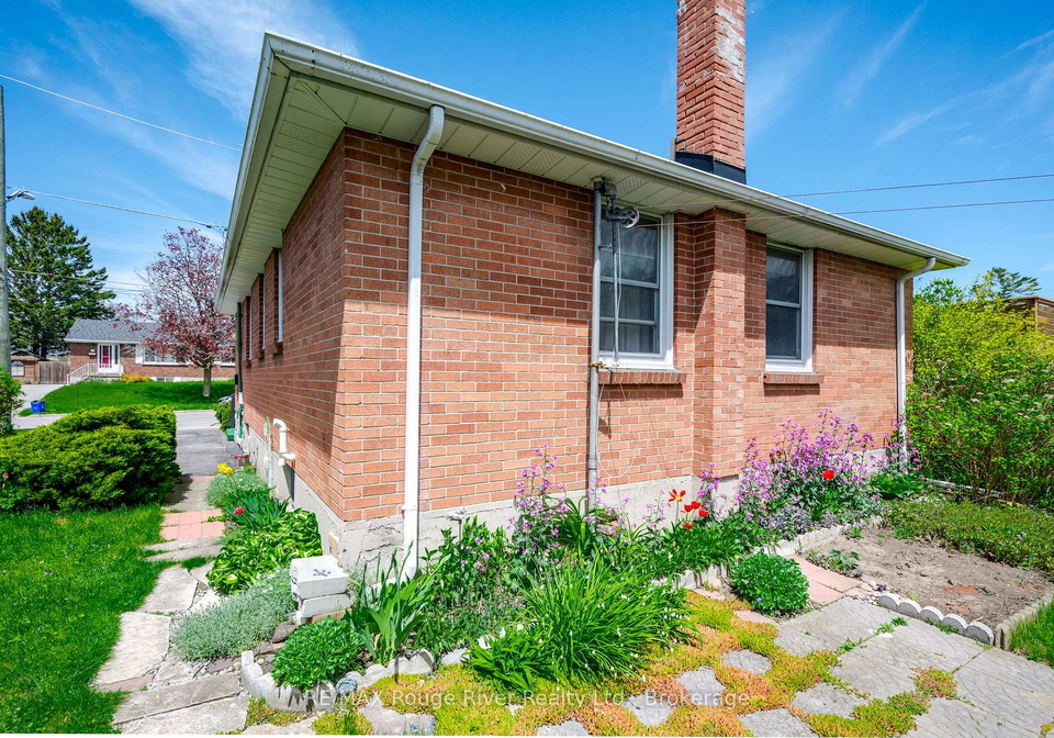 525-barbara-street-cobourg-ontario-x13154782