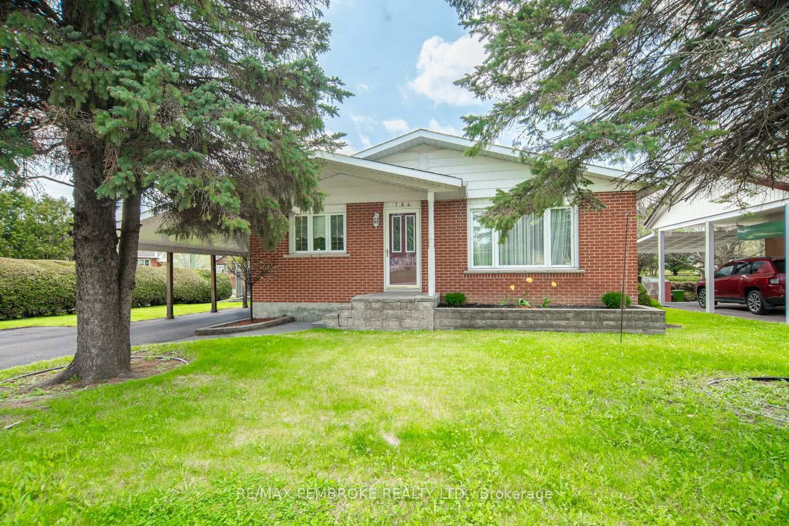 784-mackay-street-pembroke-ontario-x13154966