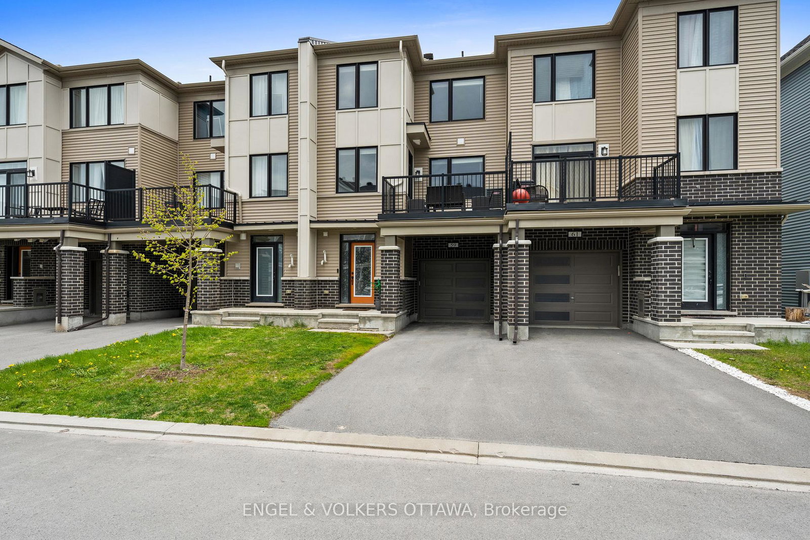 59-ursid-mews-ottawa-ontario-x13155004