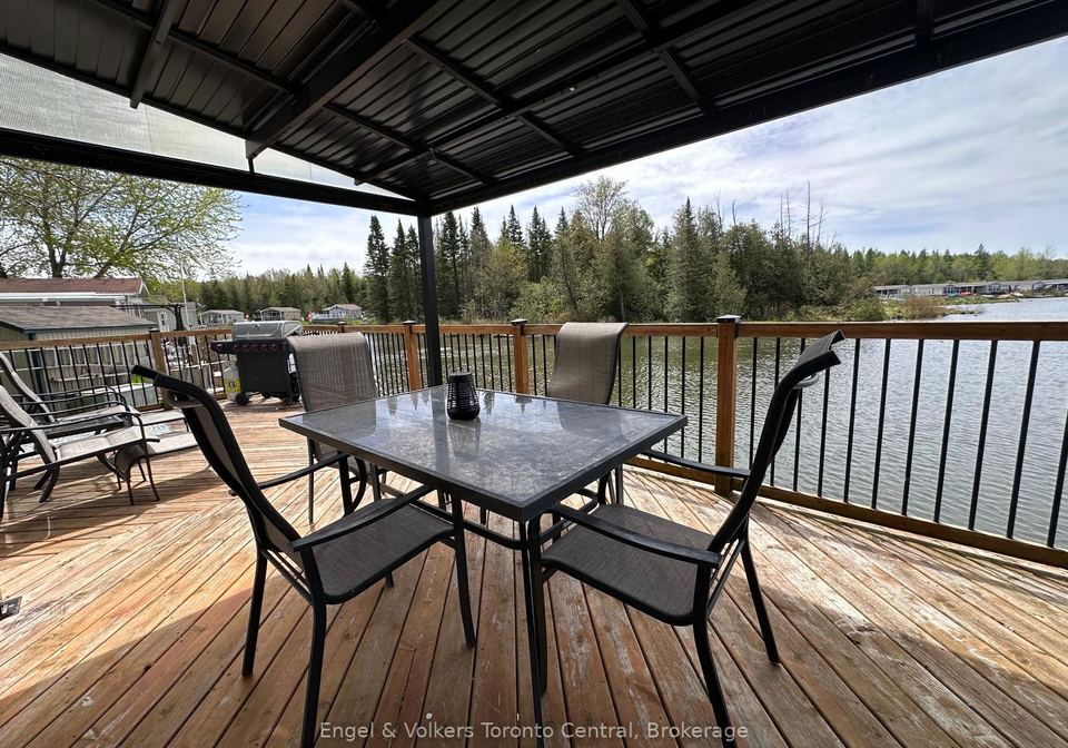 7489-sideroad-5-e-wellington-north-ontario-x13155036