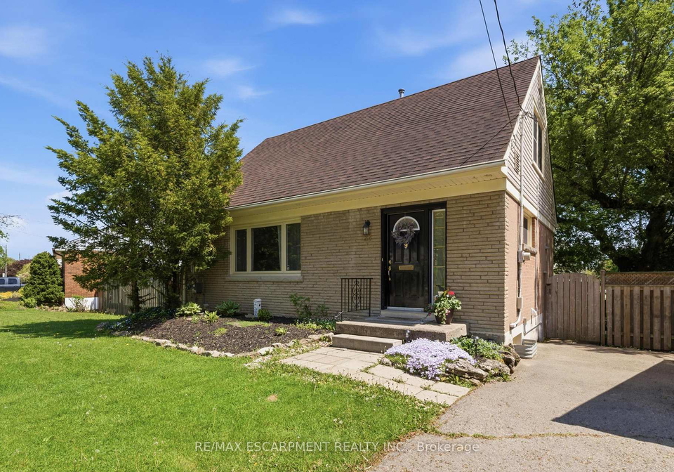 23-marion-crescent-hamilton-ontario-x13155106