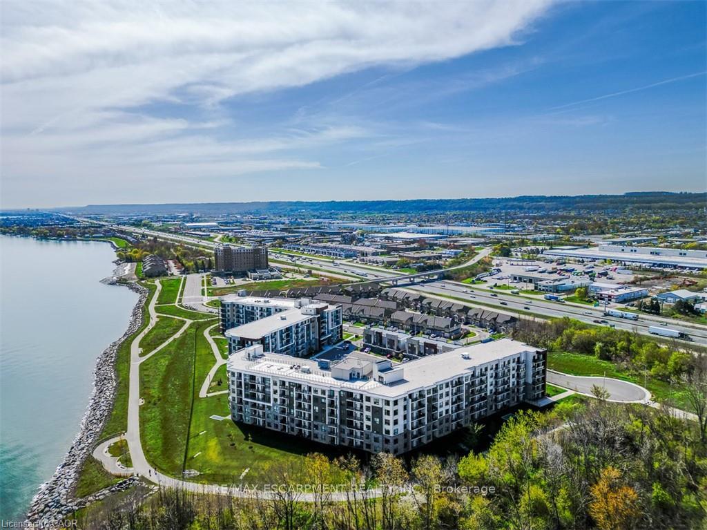 125-shoreview-place-hamilton-ontario-x13155204