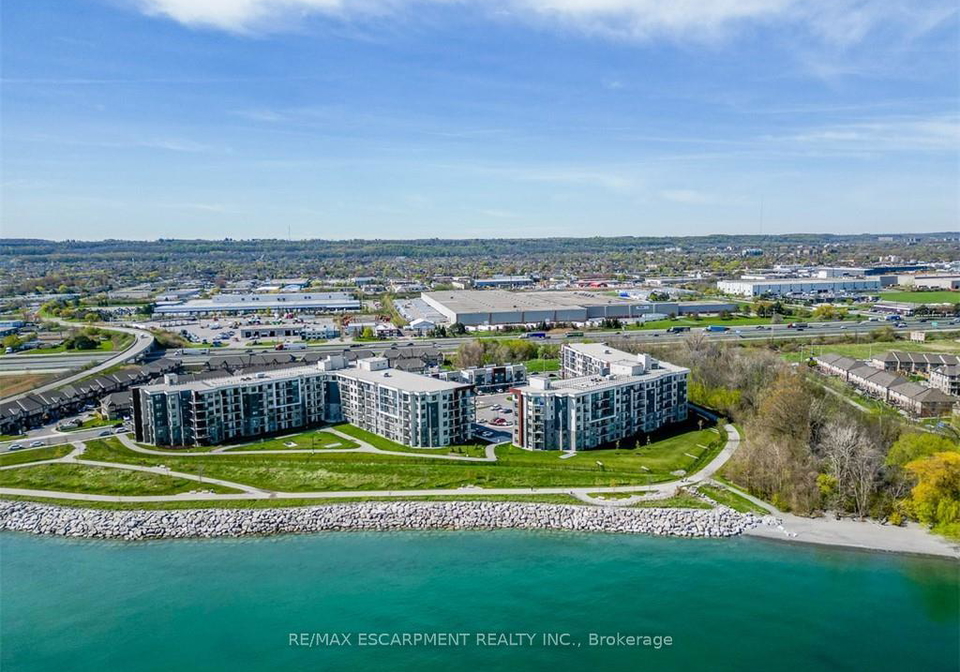 125-shoreview-place-hamilton-ontario-x13155204