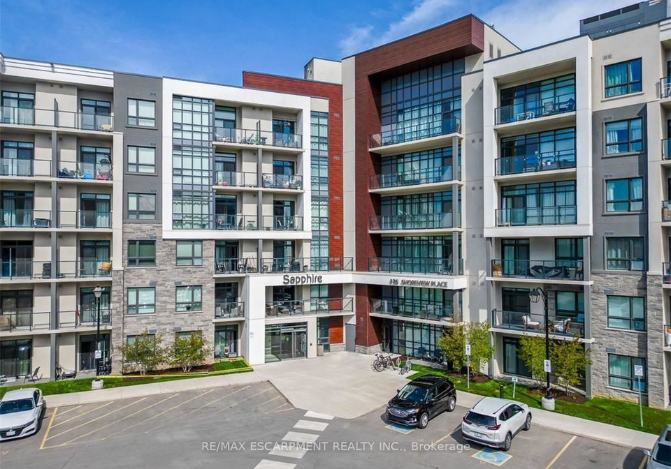 125-shoreview-place-hamilton-ontario-x13155204