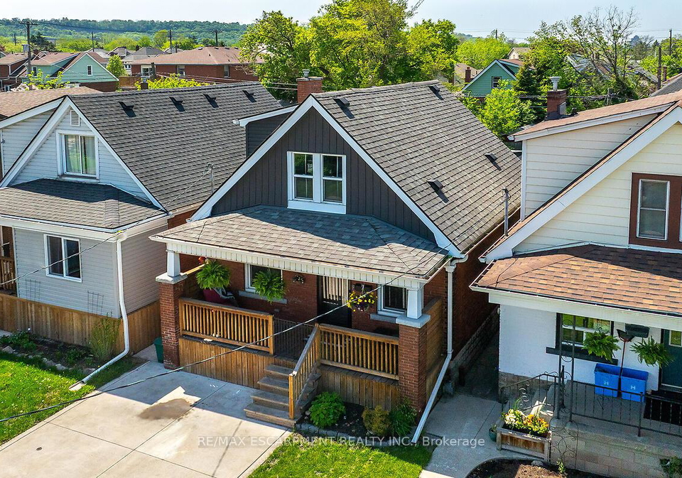 131-garside-avenue-n-hamilton-ontario-x13155322