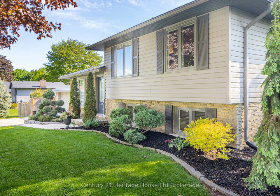 11-millard-street-south-west-oxford-ontario-x13155388