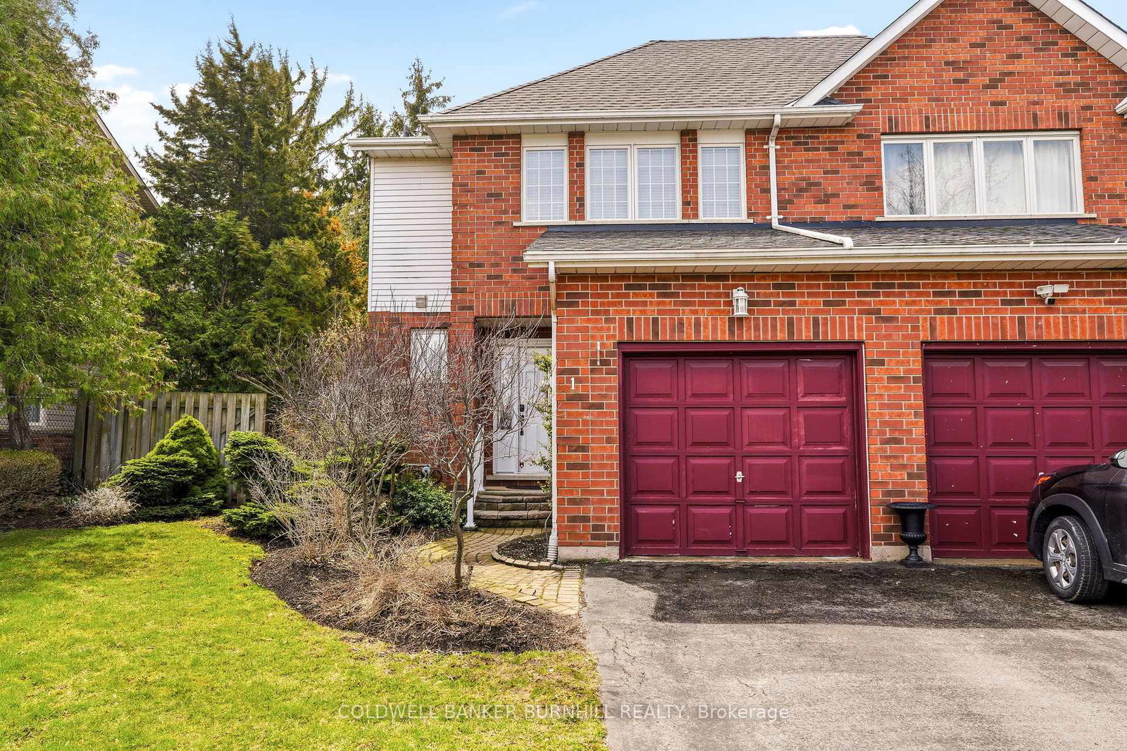 1-tomahawk-drive-grimsby-ontario-x13155462