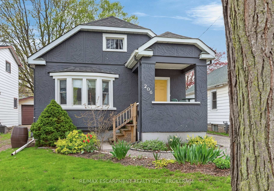 206-york-street-st-catharines-ontario-x13155572