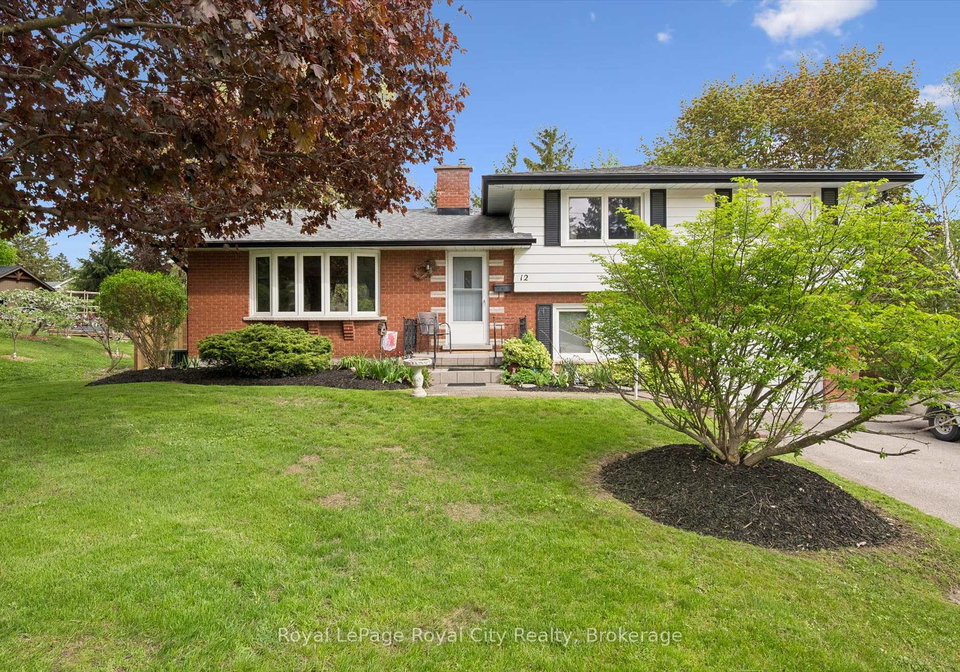 12-hamilton-drive-guelpheramosa-ontario-x13155650