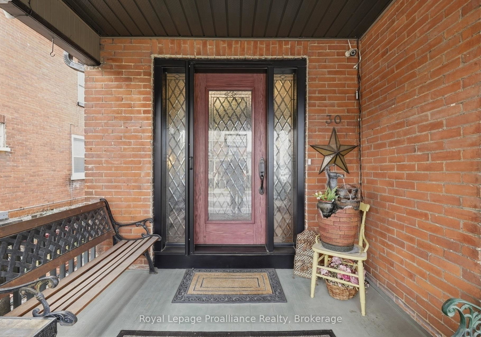 30-catharine-street-belleville-ontario-x13155672