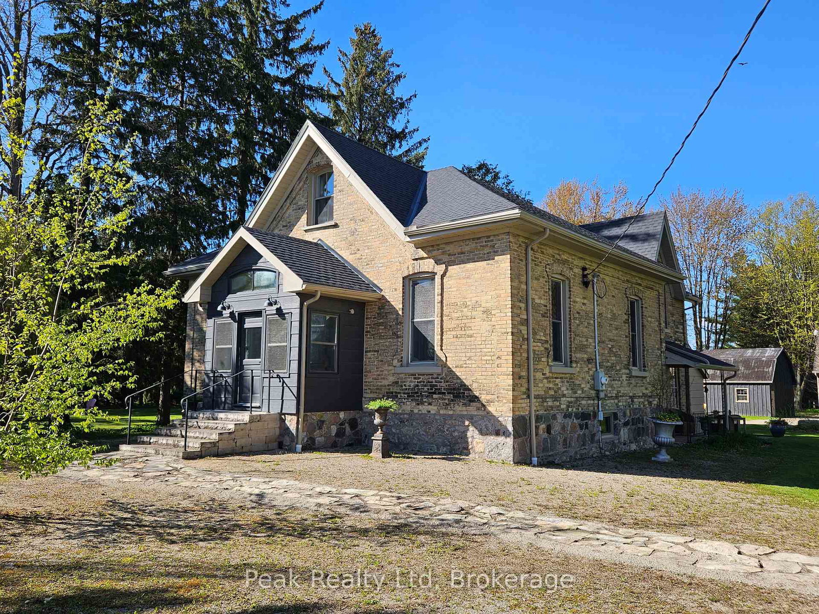 4140-perth-line-36-stratford-ontario-x13155742
