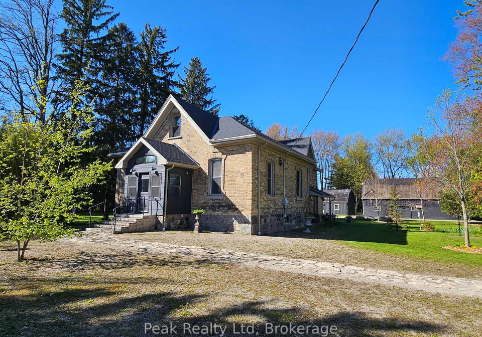 4140-perth-line-36-stratford-ontario-x13155742