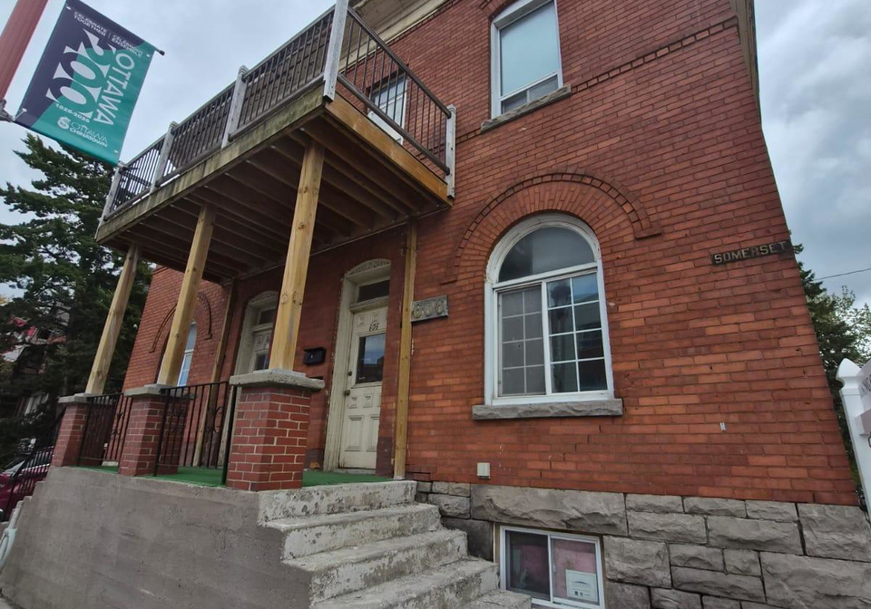 604-606-somerset-street-w-ottawa-ontario-x13155804