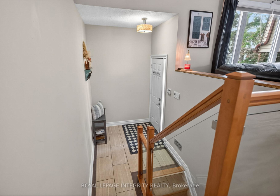 24-westcliffe-road-ottawa-ontario-x13155836