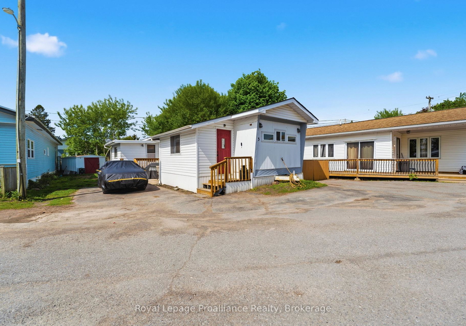 53-63-whites-road-quinte-west-ontario-x13155852
