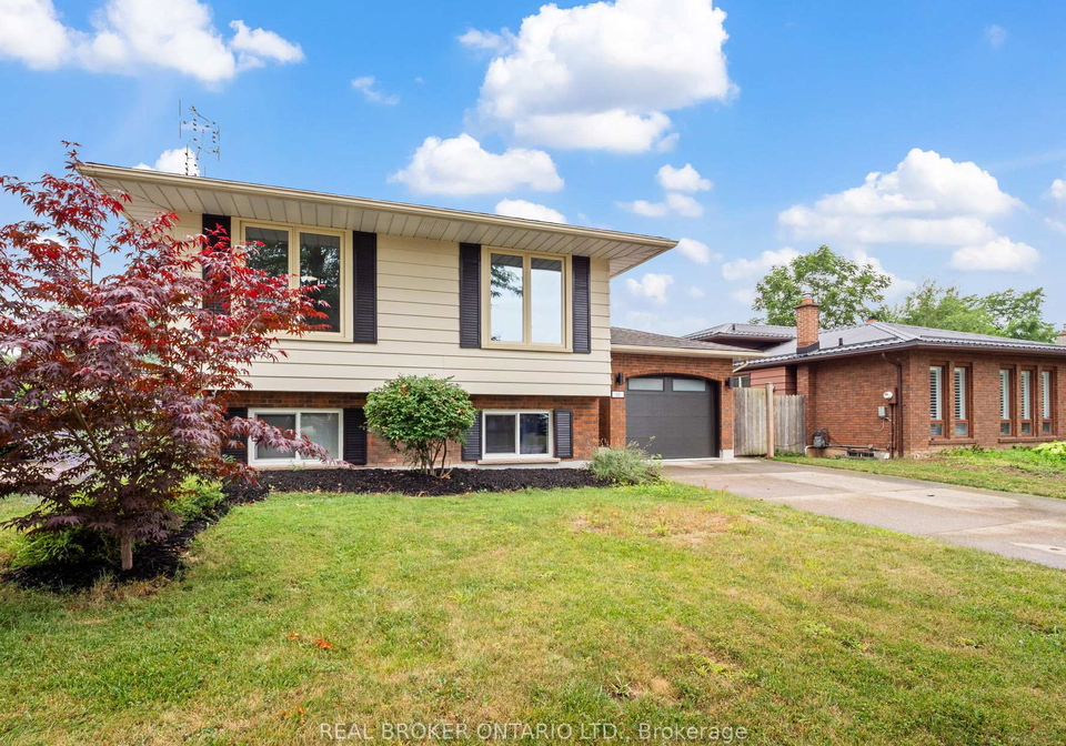 68-ziraldo-road-st-catharines-ontario-x13155956