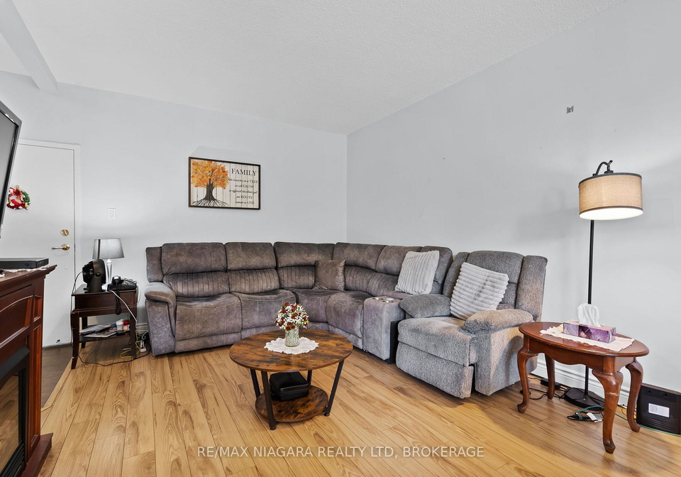 6390-huggins-street-niagara-falls-ontario-x13156250