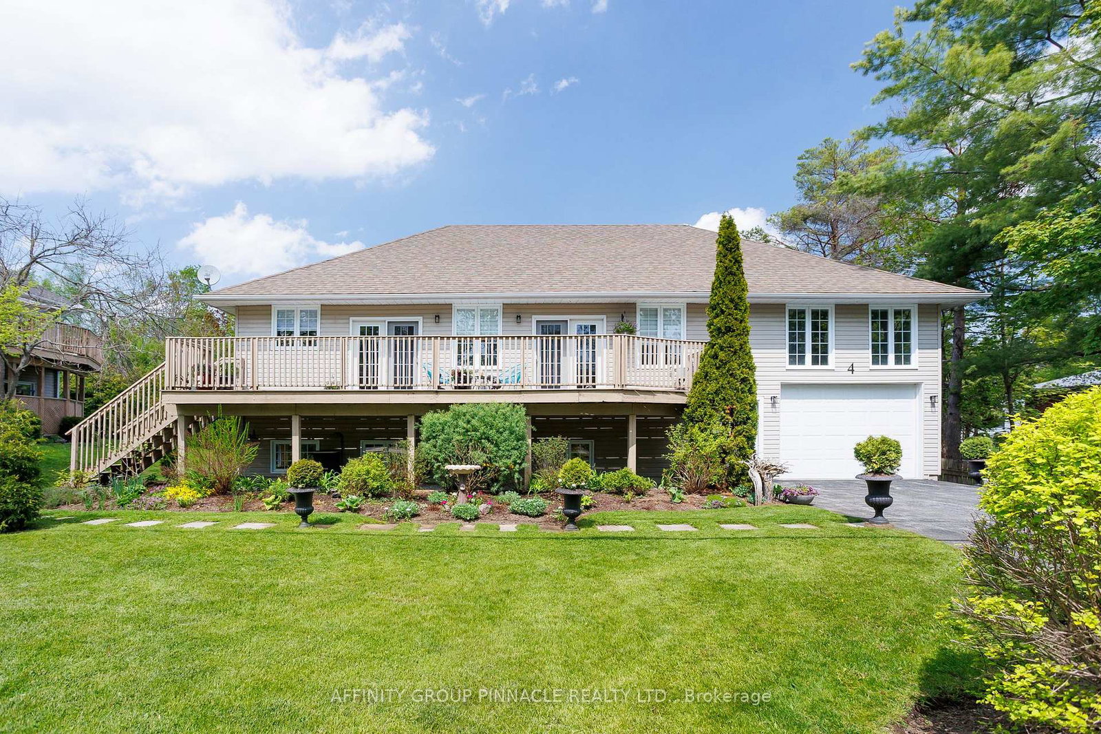 4-head-street-kawartha-lakes-ontario-x13156416