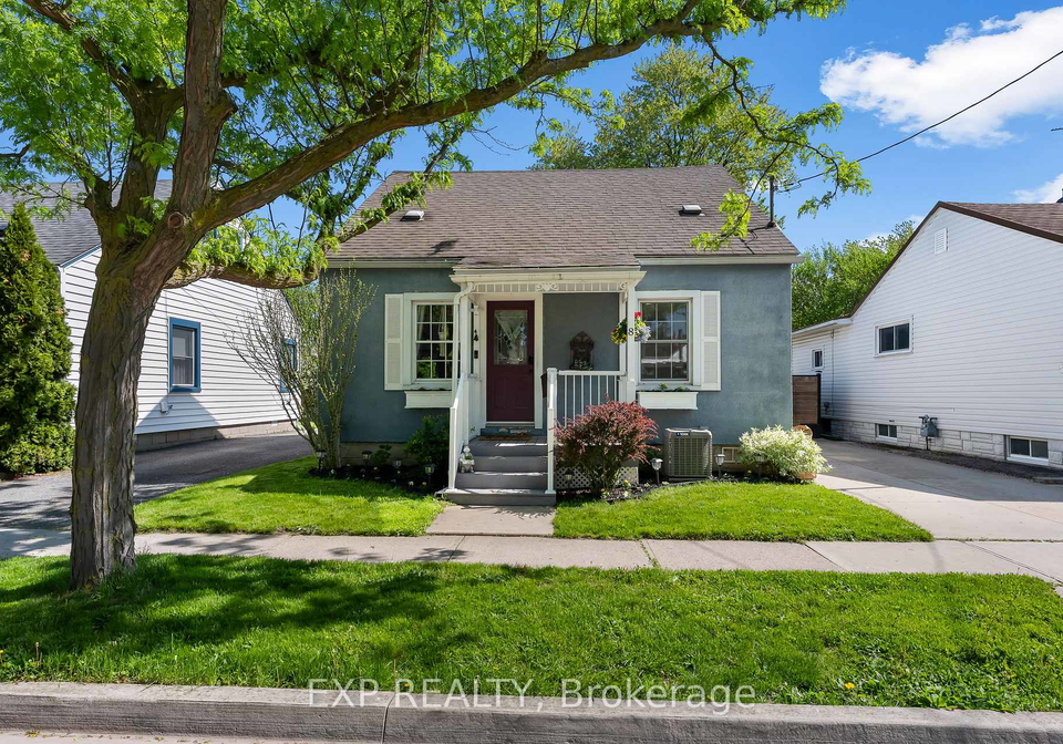 8-coventry-street-st-catharines-ontario-x13156462