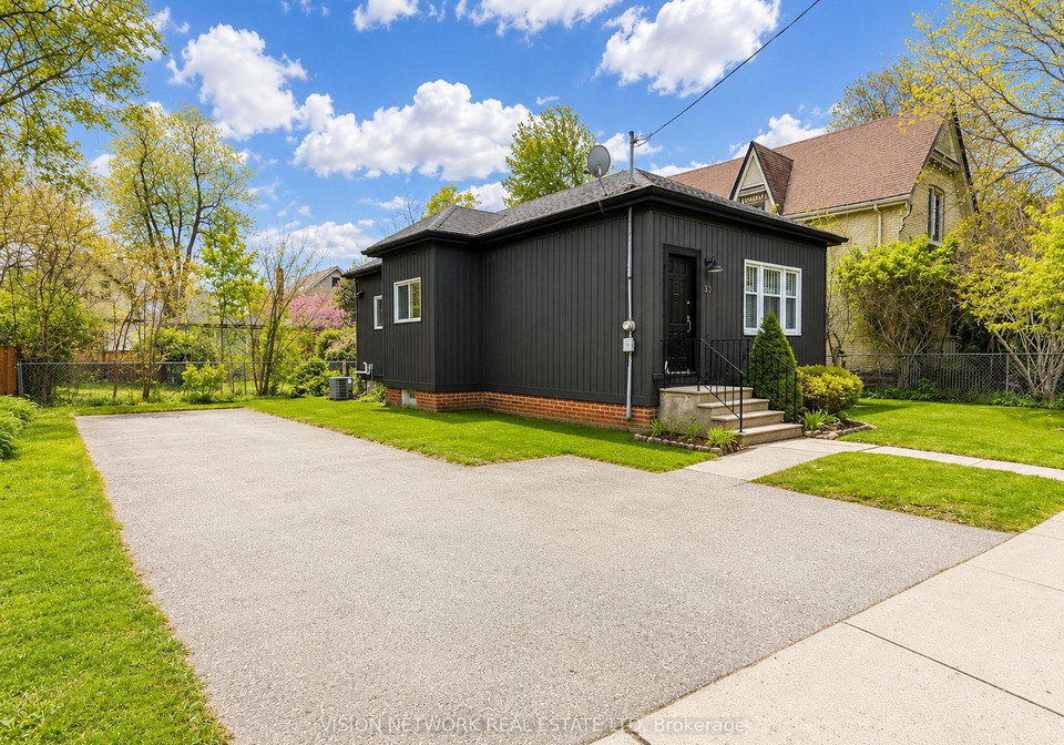 33-euclid-avenue-london-south-ontario-x13156464