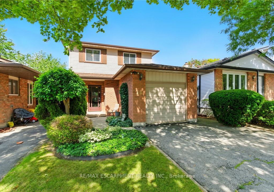 39-megna-court-hamilton-ontario-x13156622