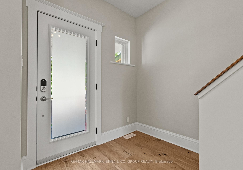 114-hamilton-avenue-n-ottawa-ontario-x13156626