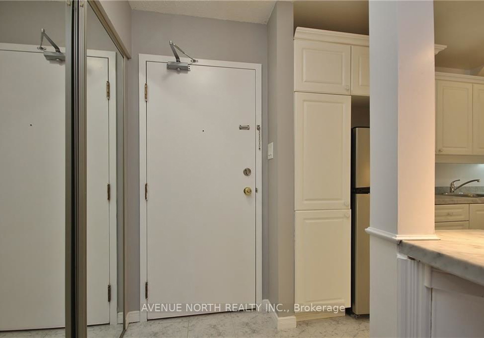 318-lorry-greenberg-drive-ottawa-ontario-x13156692
