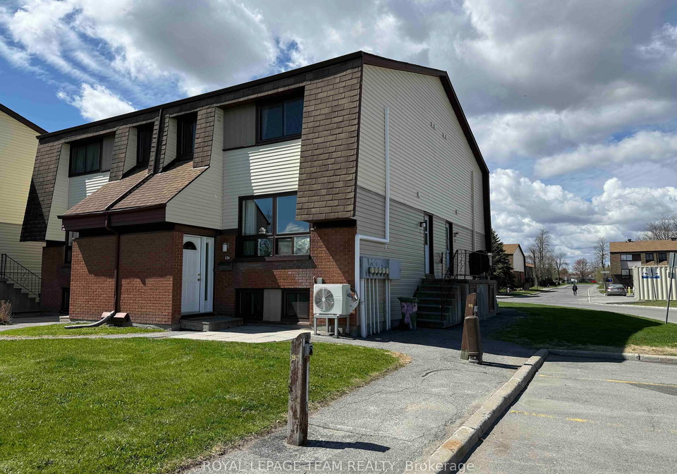 23a-woodvale-green-ottawa-ontario-x13156730