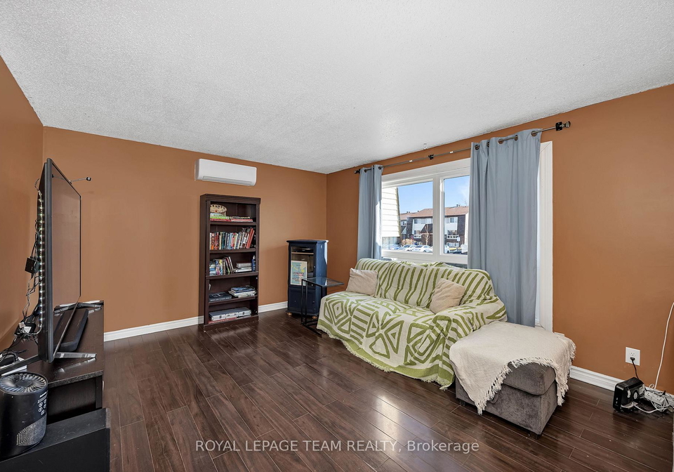 23a-woodvale-green-ottawa-ontario-x13156730