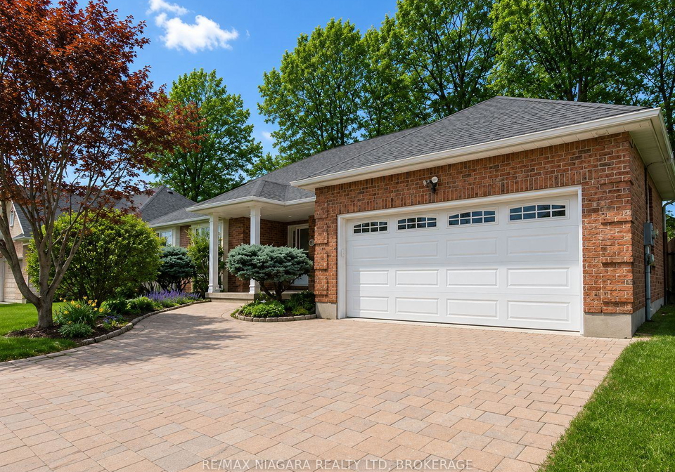 8165-mount-olive-crescent-niagara-falls-ontario-x13156890